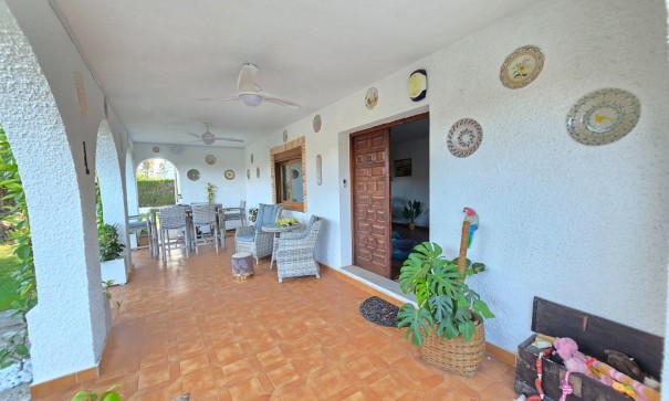 Resale - Freistehende Villa -
Orihuela Costa - Cabo Roig
