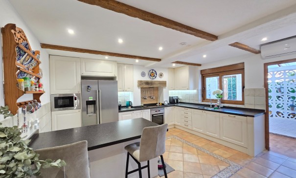 Resale - Freistehende Villa -
Orihuela Costa - Cabo Roig