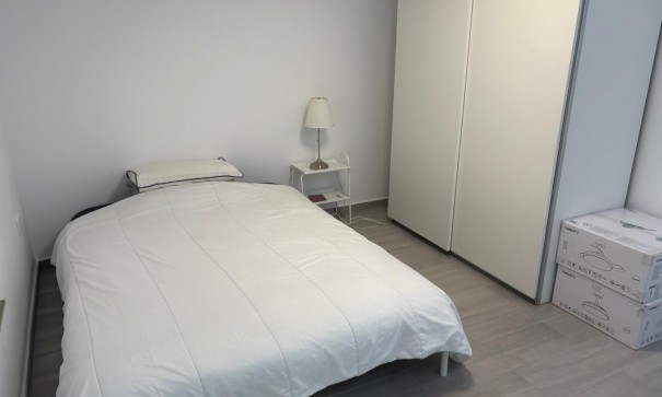 Videresalg - Byhus -
Algorfa