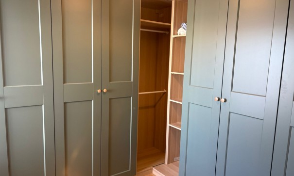 Videresalg - Byhus -
Algorfa