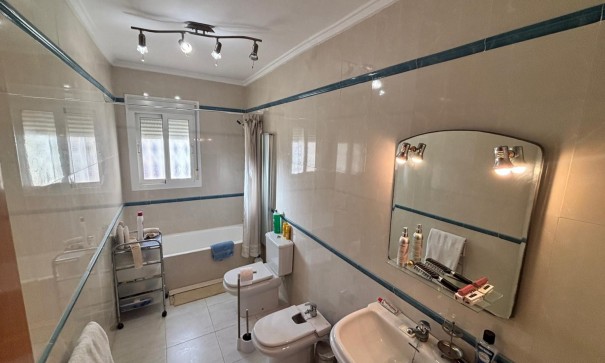 Venta - Chalet Independiente -
Ciudad Quesada - Rojales - La Fiesta