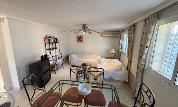 Venta - Chalet Independiente -
Ciudad Quesada - Rojales - La Fiesta