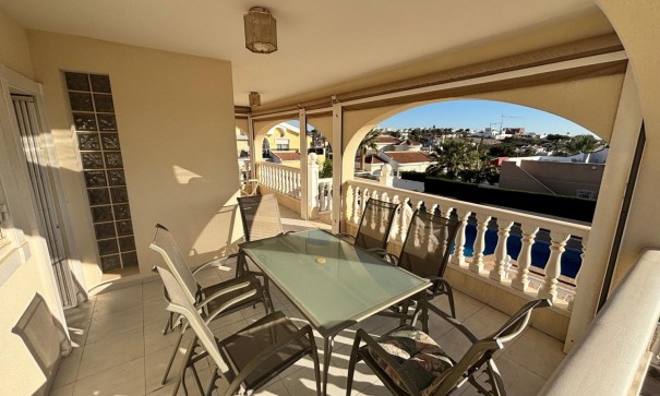 Venta - Chalet Independiente -
Ciudad Quesada - Rojales - La Fiesta