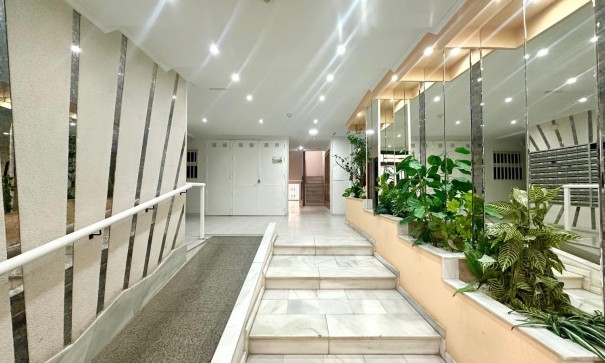 Videresalg - Lejlighed lejlighed -
Torrevieja - Acequion