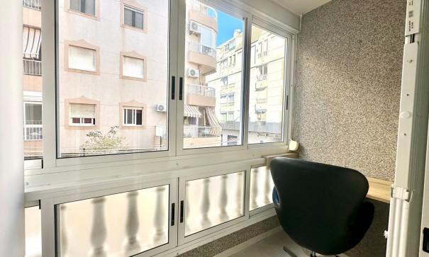 Videresalg - Lejlighed lejlighed -
Torrevieja - Acequion