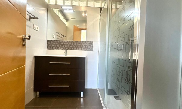 Återförsäljning - Lägenhet lägenhet -
Orihuela Costa - Altos de Campoamor