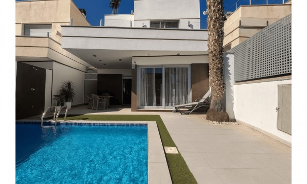 Revente - Villa Individuelle -
Orihuela Costa