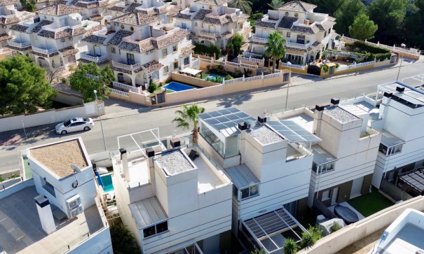 Revente - Villa Individuelle -
Orihuela Costa