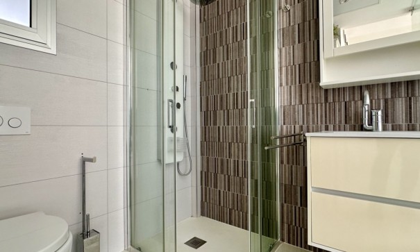 Revente - Villa Individuelle -
Orihuela Costa