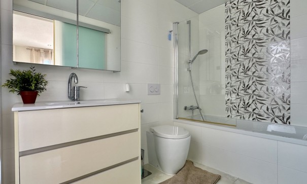 Revente - Villa Individuelle -
Orihuela Costa