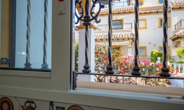 Sprzedaż - Willa w zabudowie bliźniaczej -
La Zenia - Villas San Jose