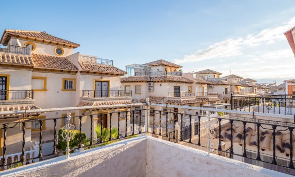 Sprzedaż - Willa w zabudowie bliźniaczej -
La Zenia - Villas San Jose