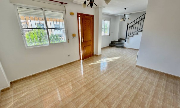 Videresalg - Fritliggende villa -
Algorfa - Lo Crispin