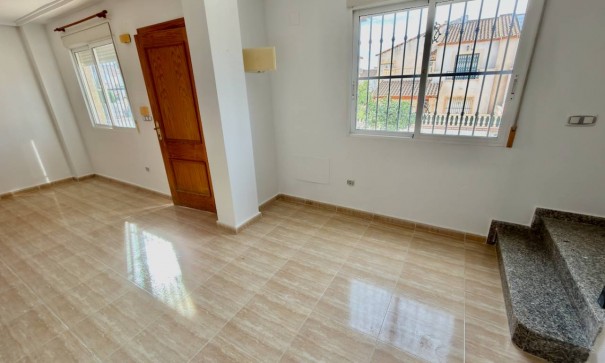 Videresalg - Fritliggende villa -
Algorfa - Lo Crispin