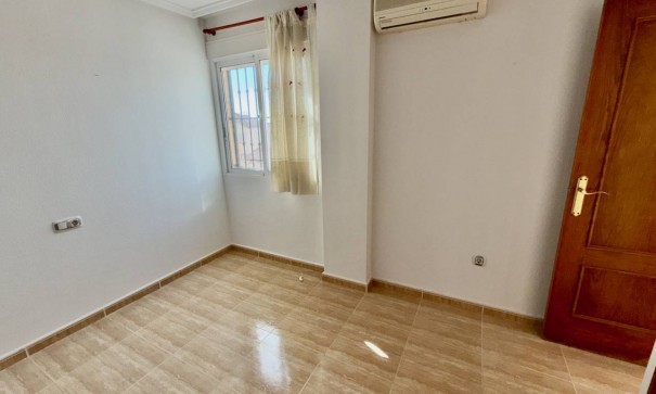 Videresalg - Fritliggende villa -
Algorfa - Lo Crispin