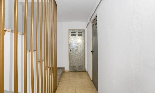 Revente - Appartement -
Torrevieja - Centro