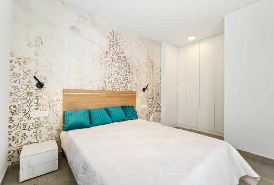 Herverkoop - Apartement Flat -
Torrevieja - Playa de El Cura