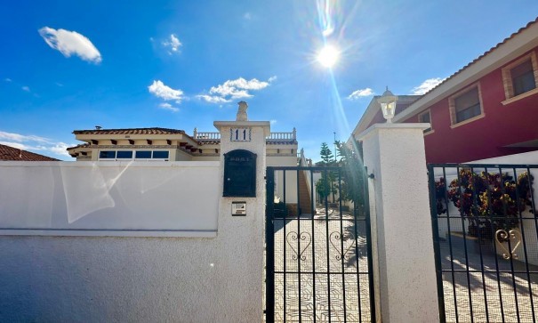 Venta - Chalet Independiente -
Bigastro - Comunidad valenciana