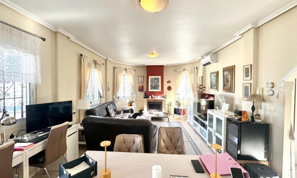 Venta - Chalet Independiente -
Bigastro - Comunidad valenciana