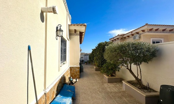 Venta - Chalet Independiente -
Bigastro - Comunidad valenciana