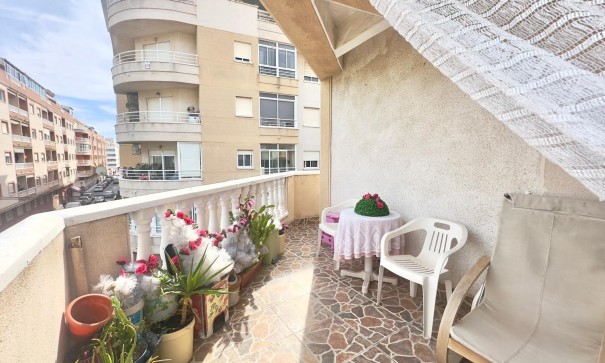 Revente - Appartement -
Torrevieja - Estacion de autobuses