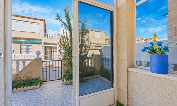 Revente - Maison de ville -
Torrevieja - La Siesta