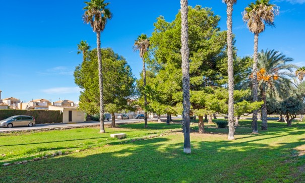 Revente - Maison de ville -
Torrevieja - La Siesta