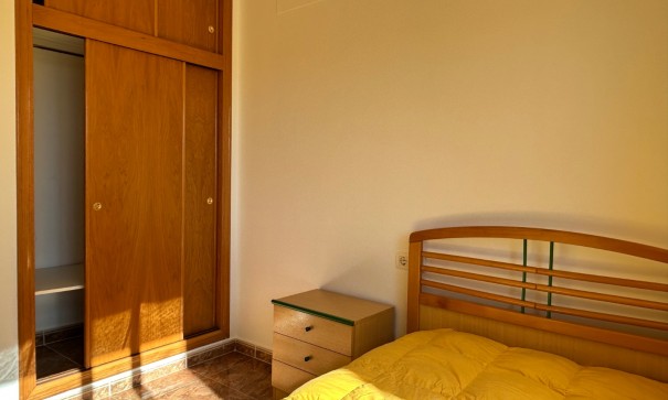 Revente - Appartement -
Jacarilla - pueblo