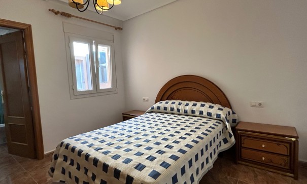 Revente - Appartement -
Jacarilla - pueblo