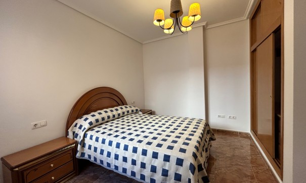 Revente - Appartement -
Jacarilla - pueblo