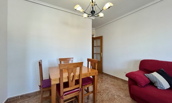 Revente - Appartement -
Jacarilla - pueblo
