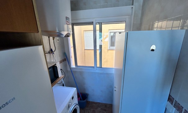 Revente - Appartement -
Jacarilla - pueblo