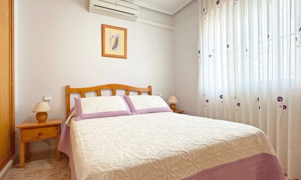 Återförsäljning - Radhus -
Orihuela Costa - Playa Flamenca