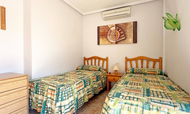 Återförsäljning - Radhus -
Orihuela Costa - Playa Flamenca