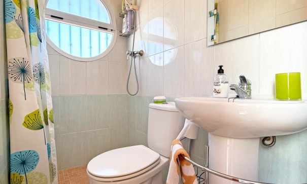 Återförsäljning - Radhus -
Orihuela Costa - Playa Flamenca