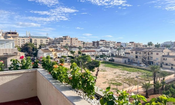 Revente - Appartement -
Torrevieja - Punta Prima