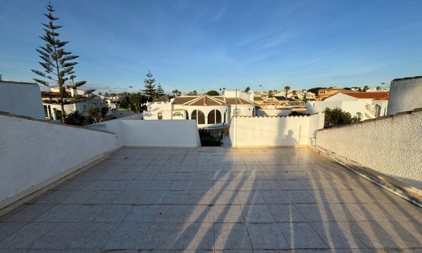 Resale - Freistehende Villa -
Torrevieja - San luis