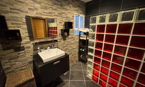 Resale - Freistehende Villa -
Torrevieja - San luis