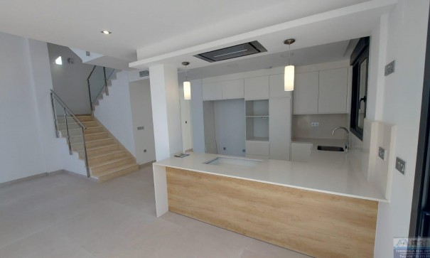 Revente - Villa -
Torrevieja - Los Balcones