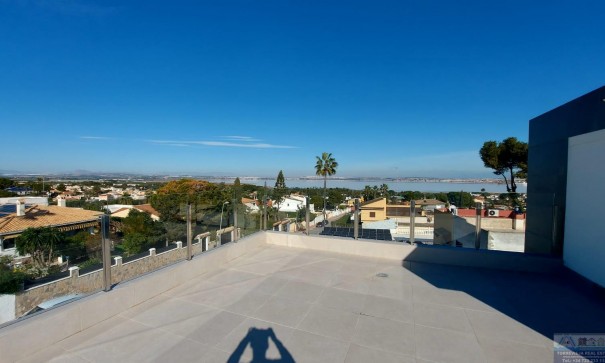 Revente - Villa -
Torrevieja - Los Balcones