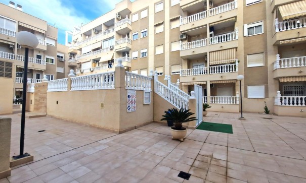 Venta - Apartamento piso -
Torrevieja - Playa del Cura