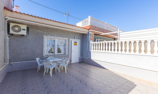 Herverkoop - Apartement Flat -
Torrevieja - La Siesta - El Salado - Torreta