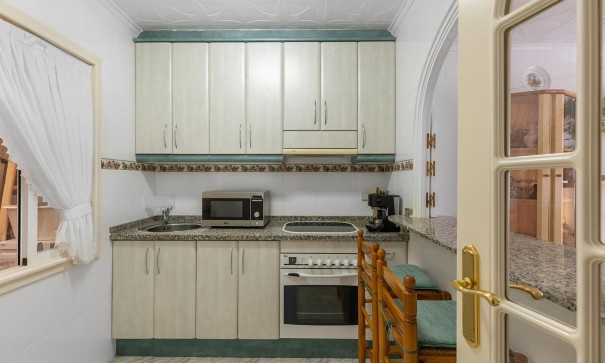 Herverkoop - Apartement Flat -
Torrevieja - La Siesta - El Salado - Torreta