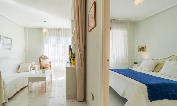 Herverkoop - Apartement Flat -
Torrevieja - Los Frutales