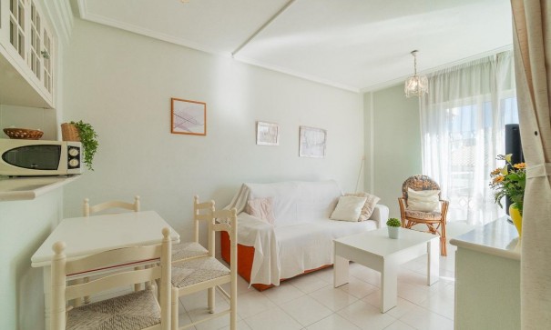 Herverkoop - Apartement Flat -
Torrevieja - Los Frutales