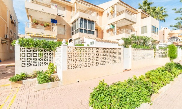 Herverkoop - Apartement Flat -
Torrevieja - Los Frutales