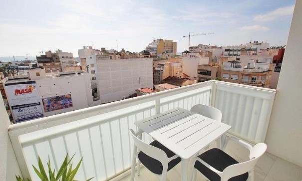 Revente - Appartement -
Torrevieja - torrevieja