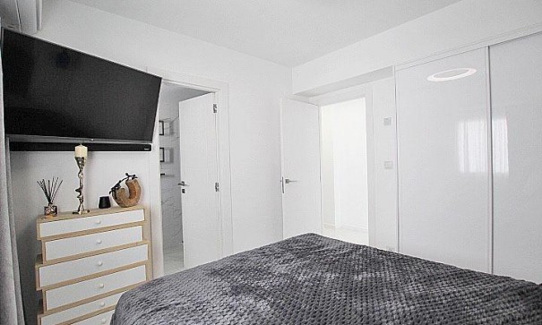 Revente - Appartement -
Torrevieja - torrevieja