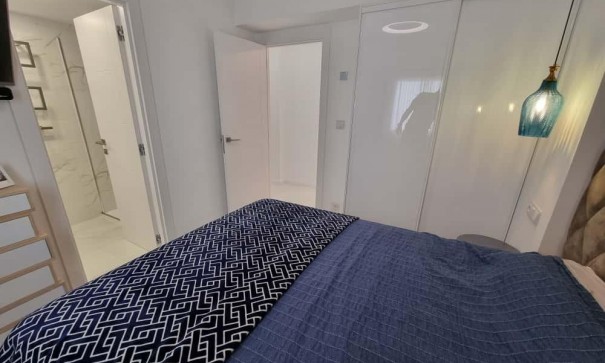 Revente - Appartement -
Torrevieja - torrevieja