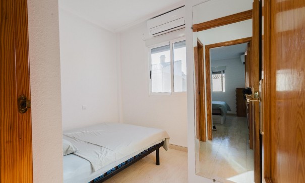 Herverkoop - Apartement Flat -
Torrevieja - Parque de las Naciones